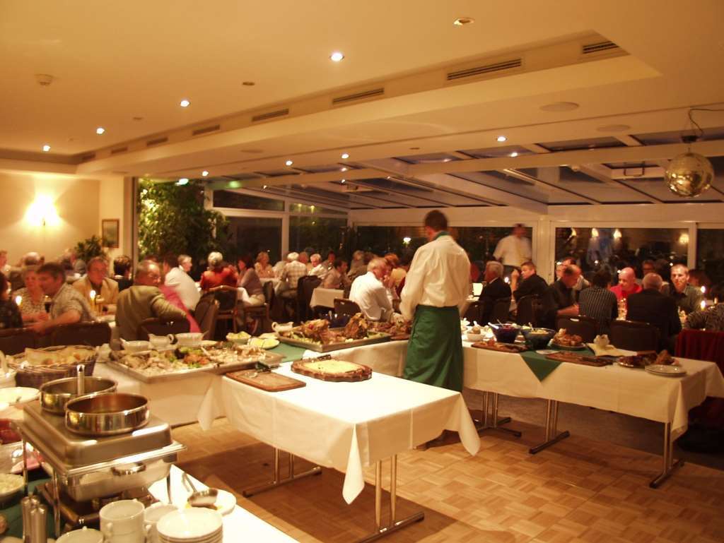 Hotel Kaliebe 特拉森海德 餐厅 照片